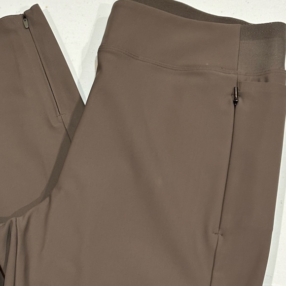 Athleta Steller Tight Trouser Inspired Leggings, Zipper Pockets, 12 Petite - Picture 2 of 6